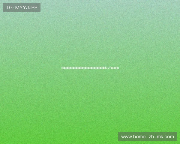 约基奇被拍到在塞尔维亚街头畅饮啤酒，球迷调侃：这才是真正的MVP休赛期日常
