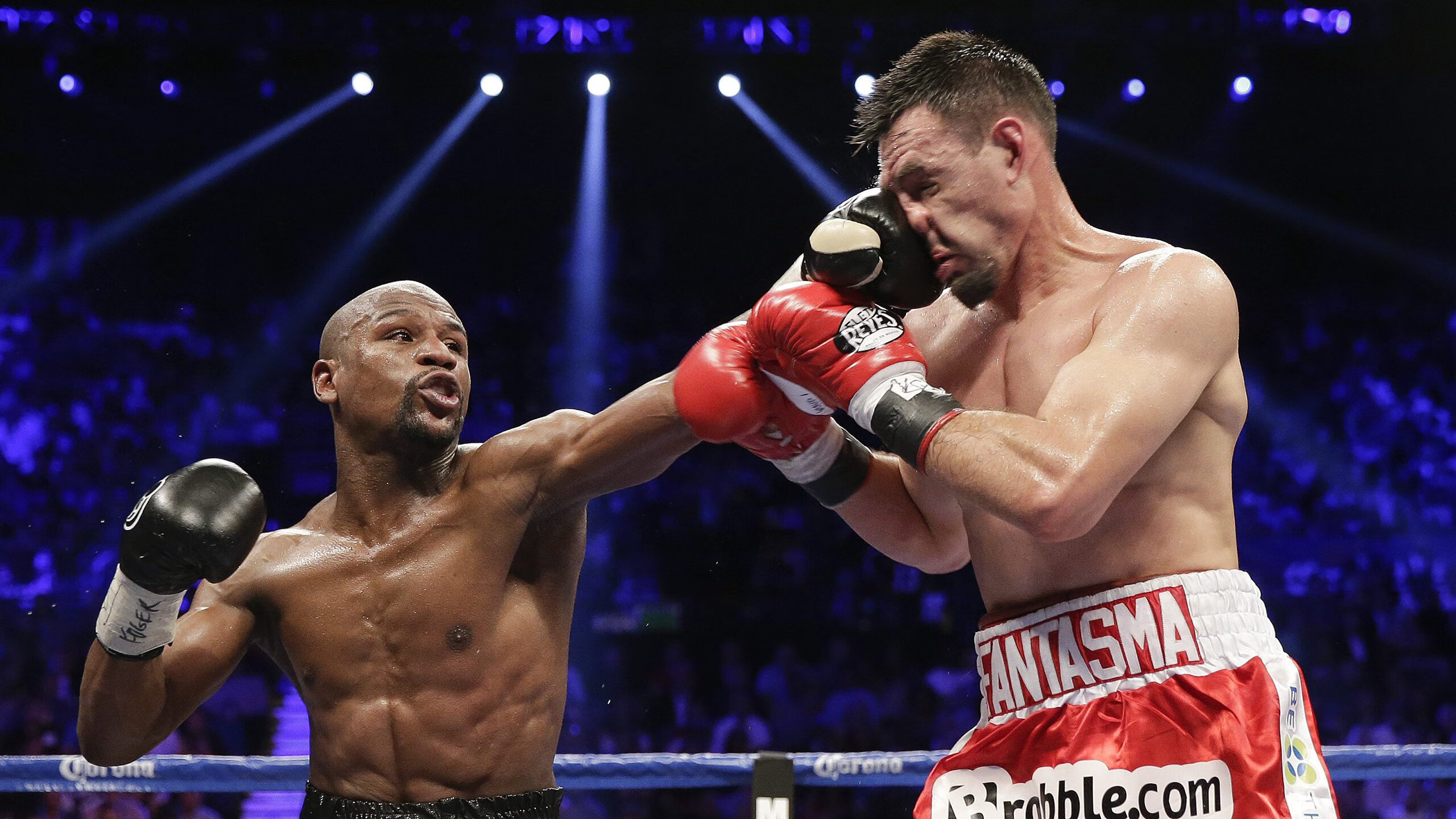 体育mk-五大联赛是否通过短传控制对抗高压抢球